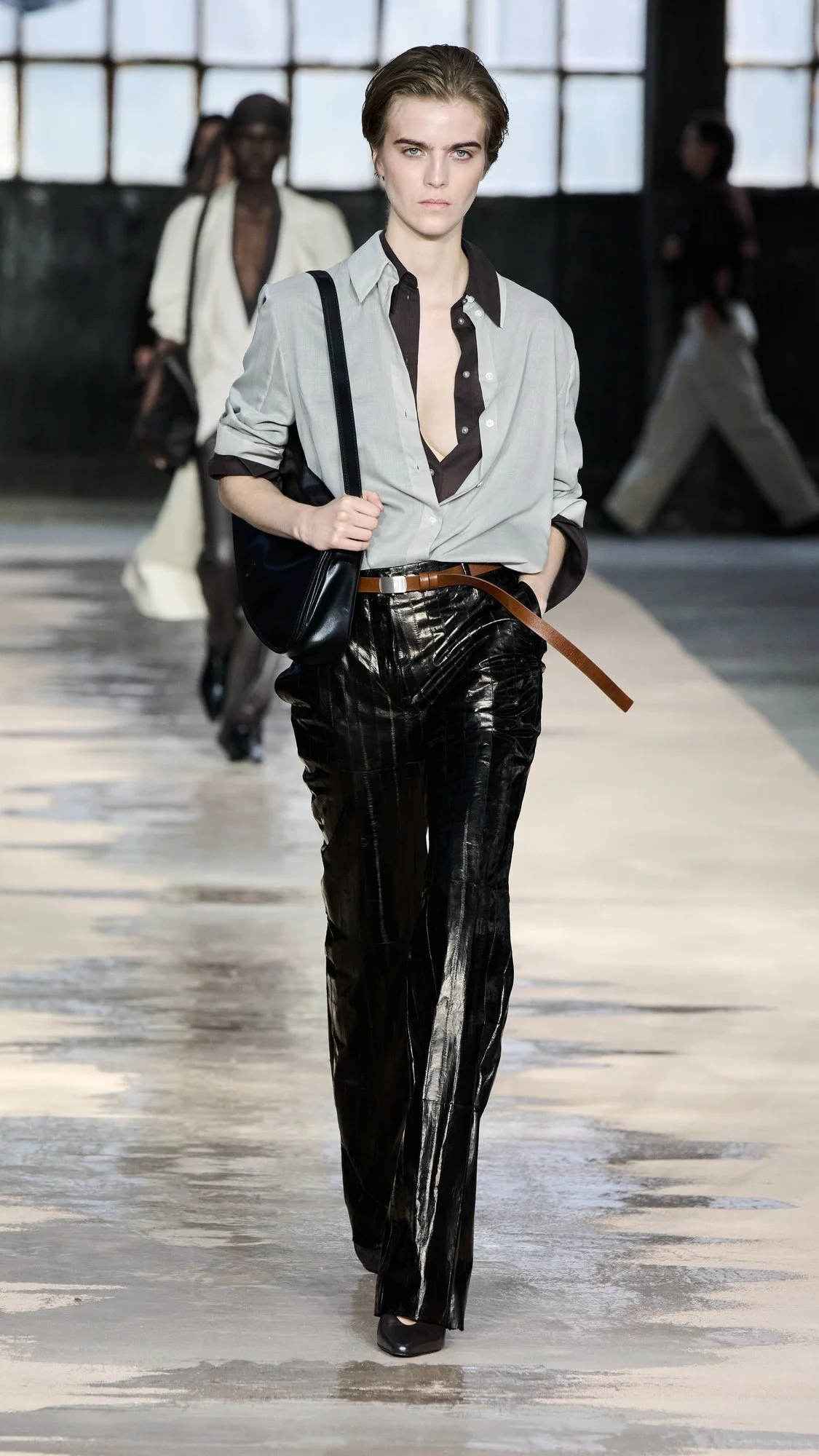 BOSS_Spring_Summer_26_Fashion_Show_RUNWAY_027_9x16__image-mid-res.jpeg