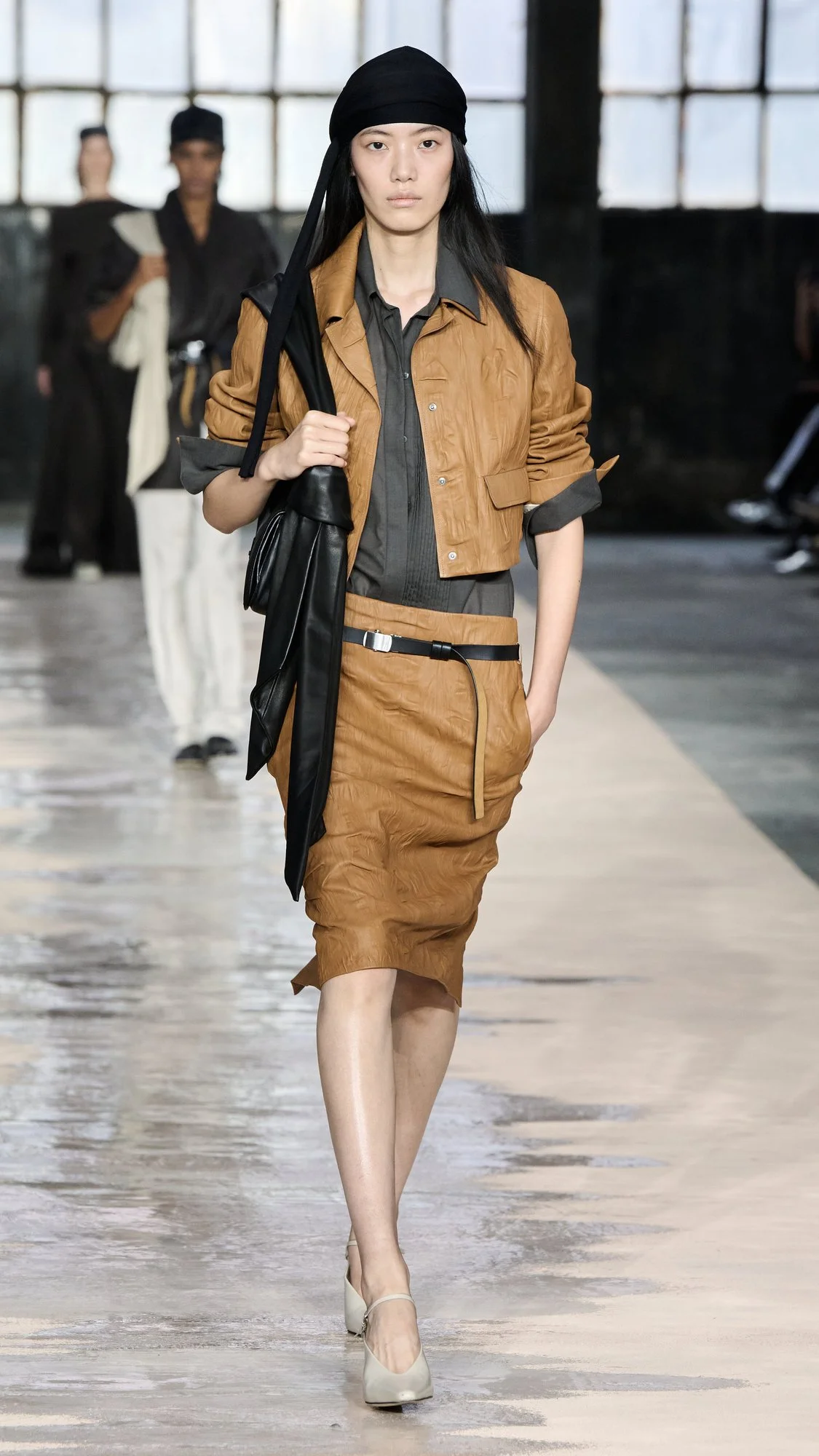 BOSS_Spring_Summer_26_Fashion_Show_RUNWAY_033_9x16__image-mid-res.jpeg