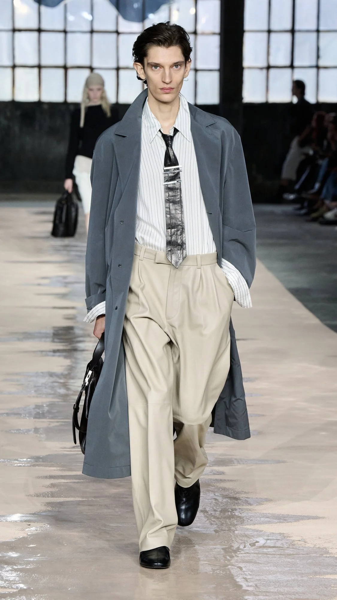 BOSS_Spring_Summer_26_Fashion_Show_RUNWAY_044_9x16__image-mid-res.jpeg