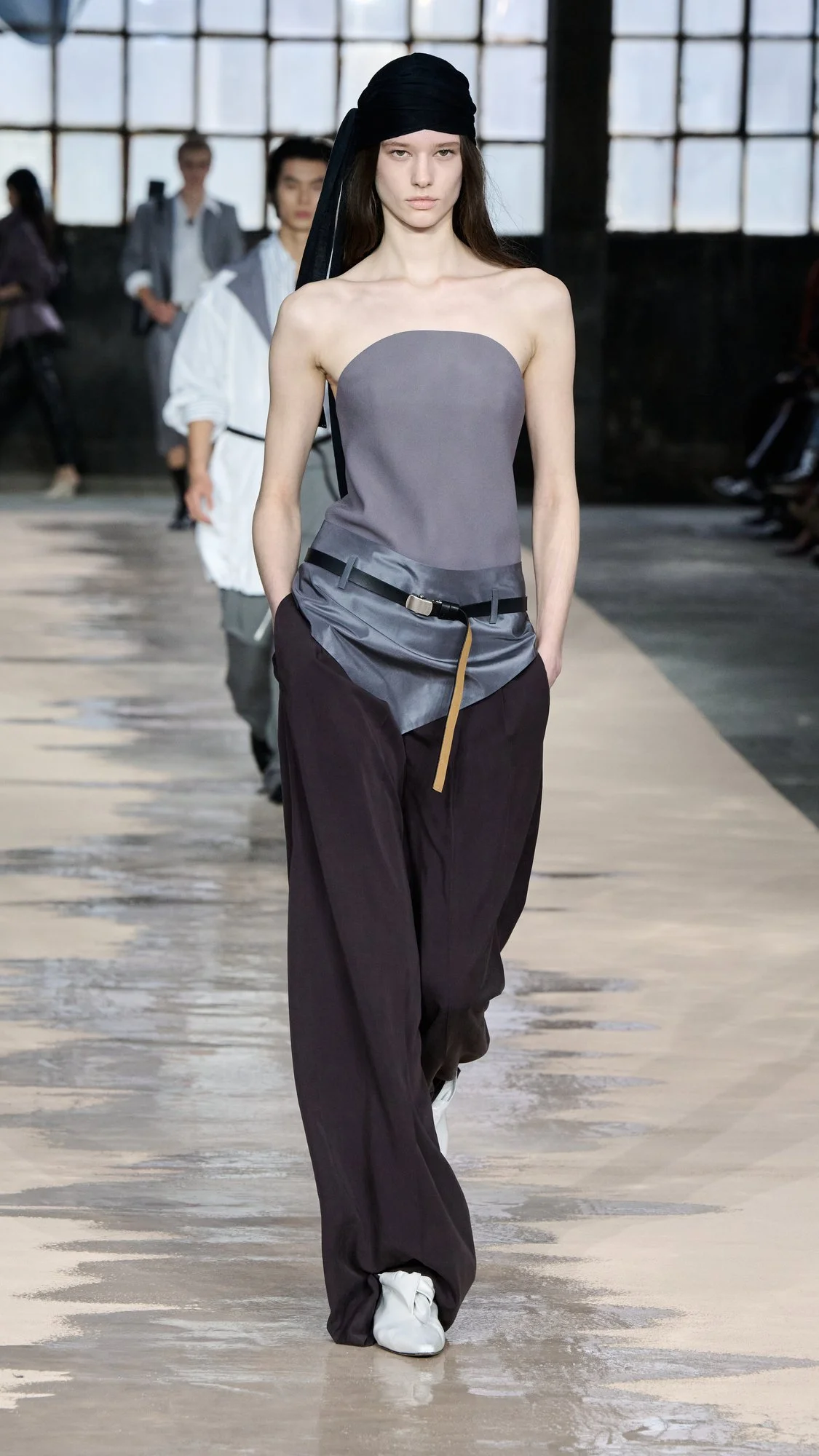 BOSS_Spring_Summer_26_Fashion_Show_RUNWAY_053_9x16__image-mid-res.jpeg
