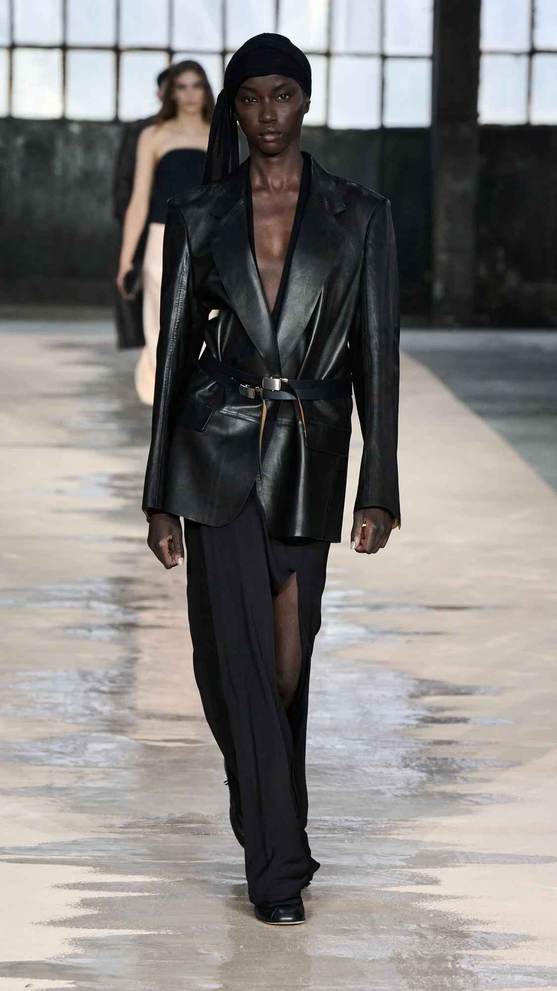 BOSS_Spring_Summer_26_Fashion_Show_RUNWAY_062_9x16__image-mid-res.jpeg