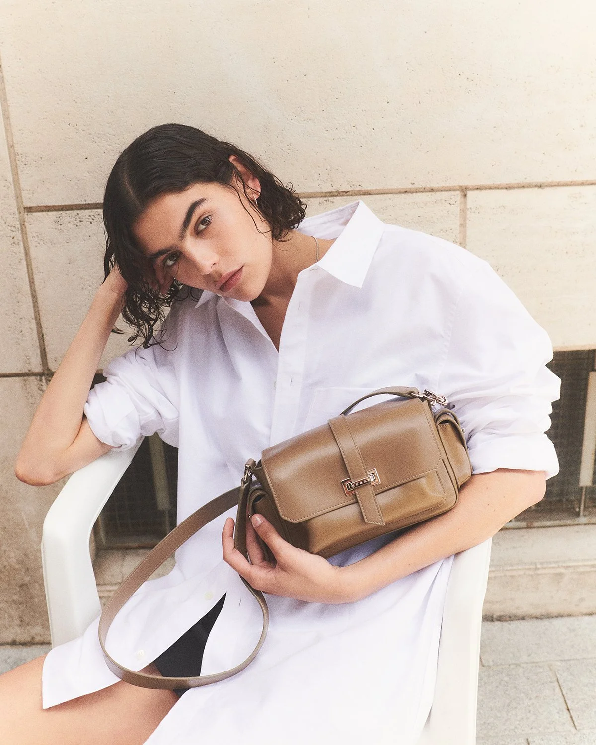 The #HOGAN Flap Bag. Compact but voluminous, functional but stylish.

Discover the HOGAN Fall-Winter 2025/2026 Collection at HOGAN.COM

Shop 🛍️ 
- ssilife.com.ph/hogan
- Shangri-La Plaza and Rustan's Makati. 
- @trunc.ph 
- SSI Life Viber Community: