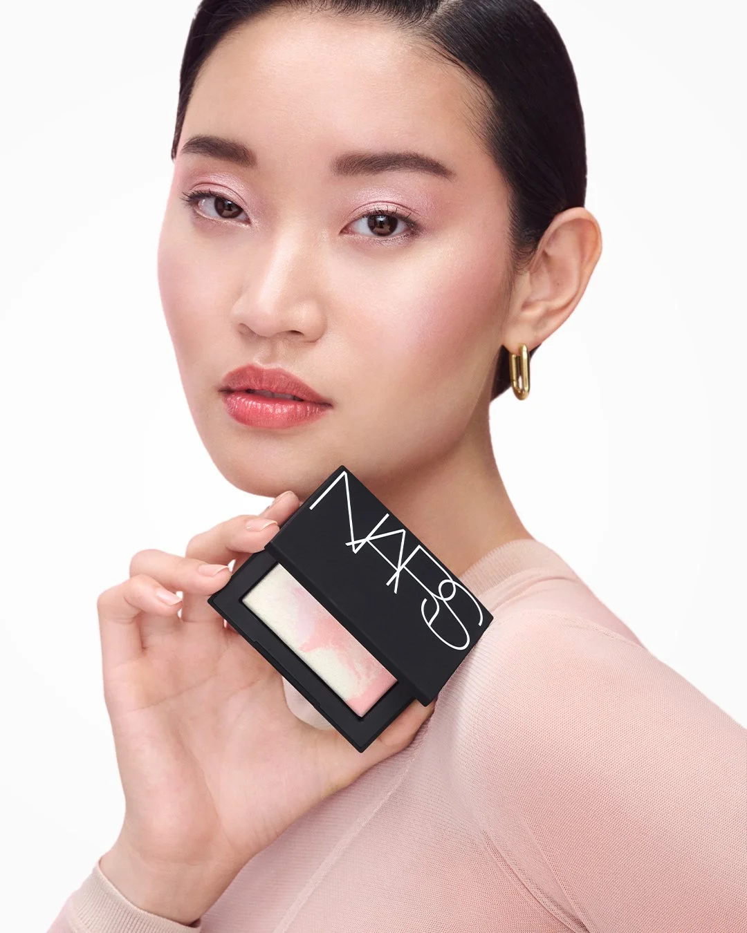 - Blur. Reflect. Illuminate. ✨

NARS Light Reflecting Prismatic Powder transforms light into a statement glow&mdash;warm pastels laced with champagne shimmer, crafted for radiance that&rsquo;s unmistakably yours. 💖

Shop 🛍️
- ssilife.com.ph/nars
- 