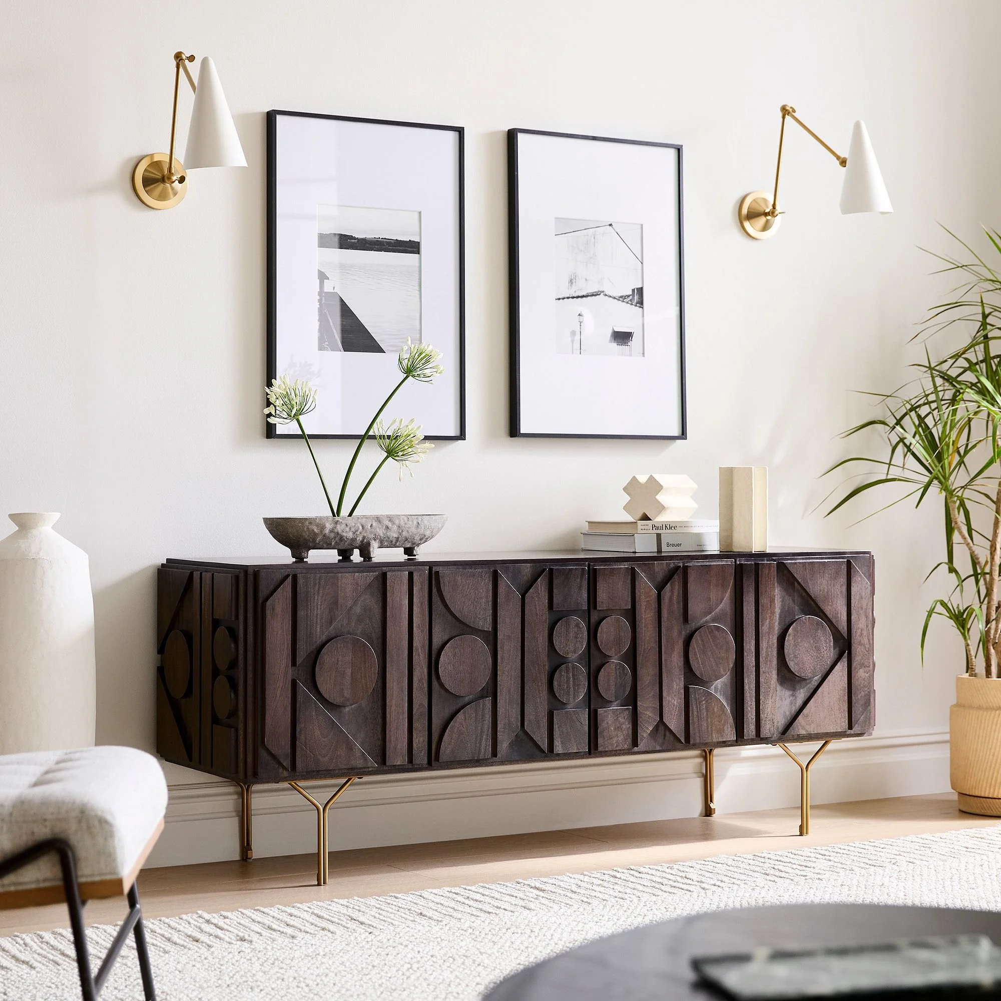 pictograph-media-console-68-84-1-xl.jpg