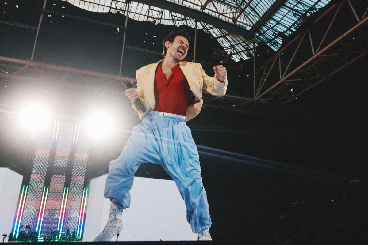 Harry Styles Wore Custom Calvin Klein Collection To His "Together, Together" Tour