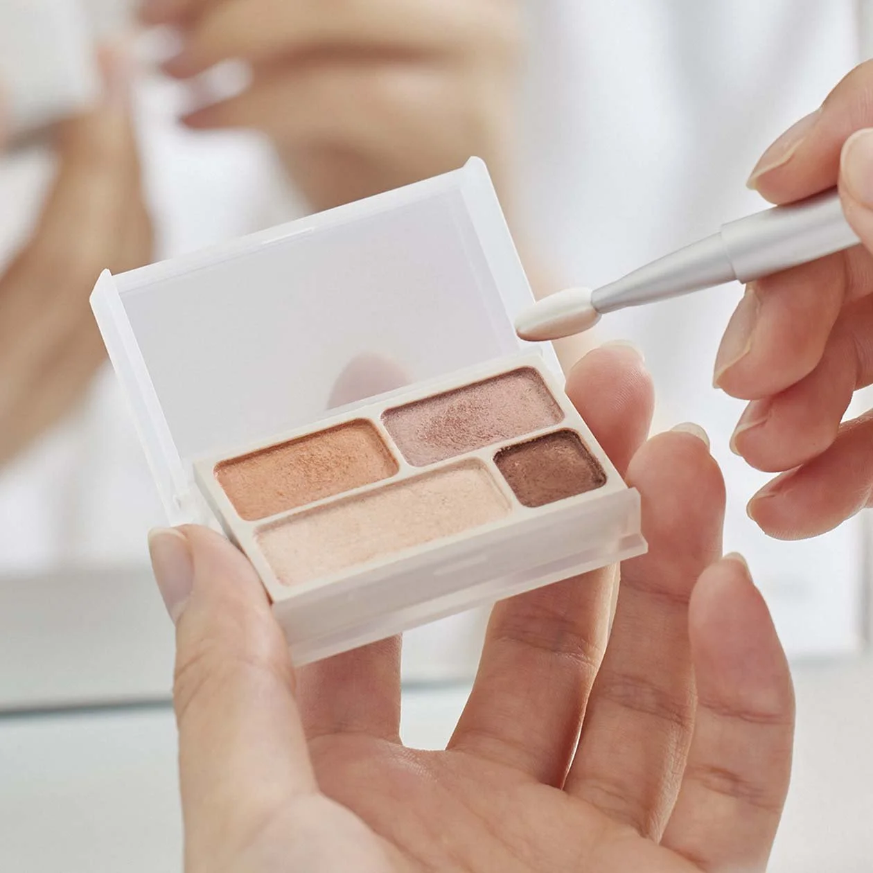 MUJI Eye Shadow 4 Colors.jpg