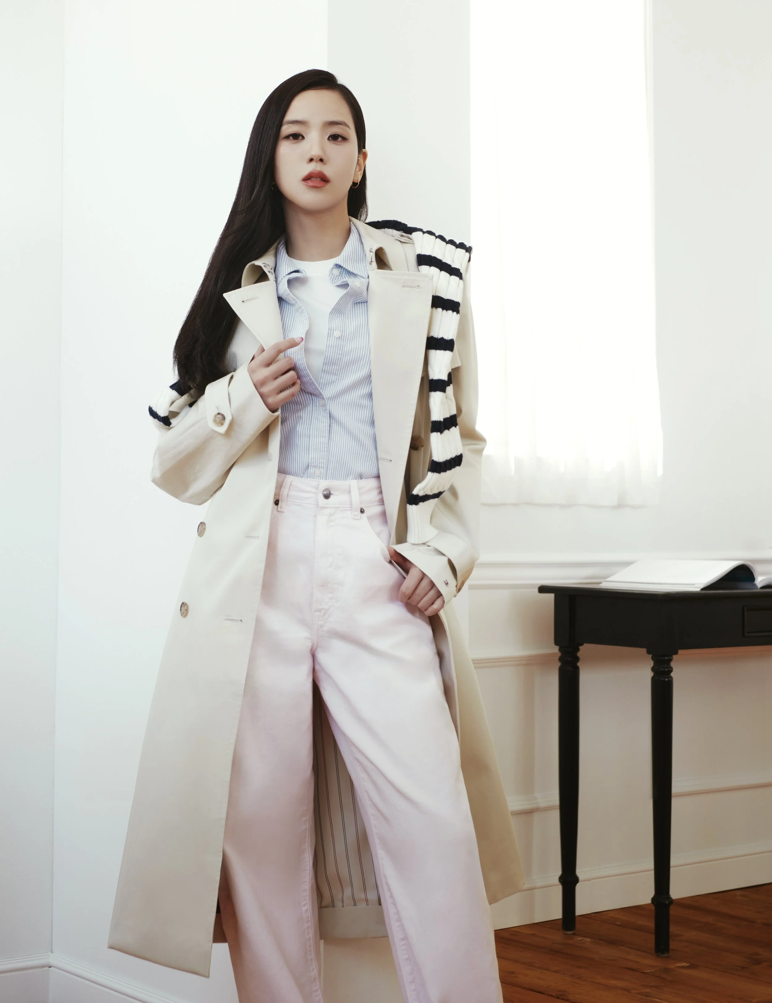 Copy of SP26_JISOO_Midi_Trench_With Cardigan.jpg