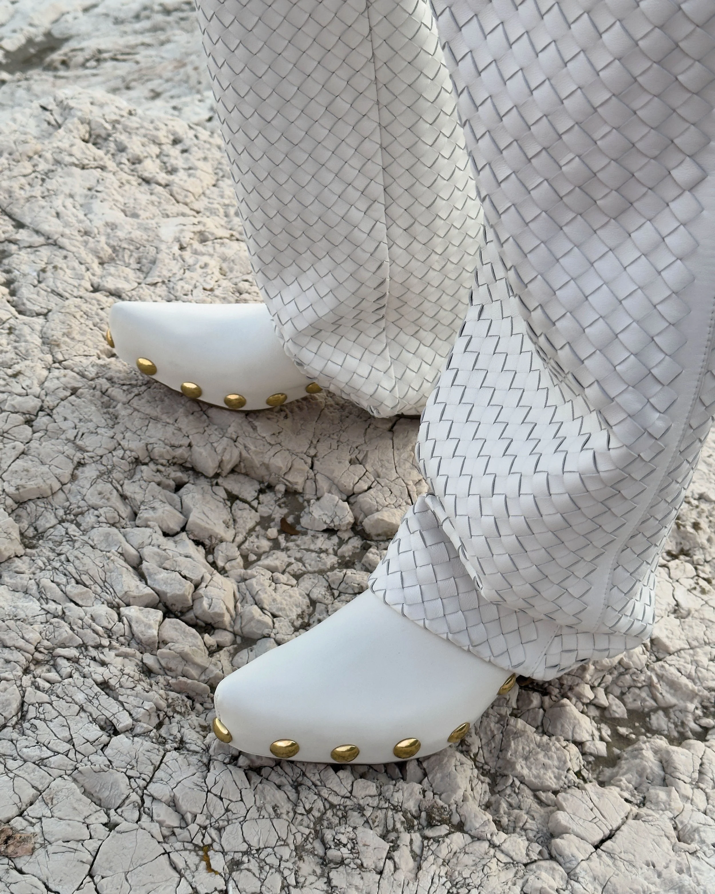 BOTTEGA VENETA_ SUMMER 2026 CAMPAIGN_NO LOGO_4x5 (7).jpg