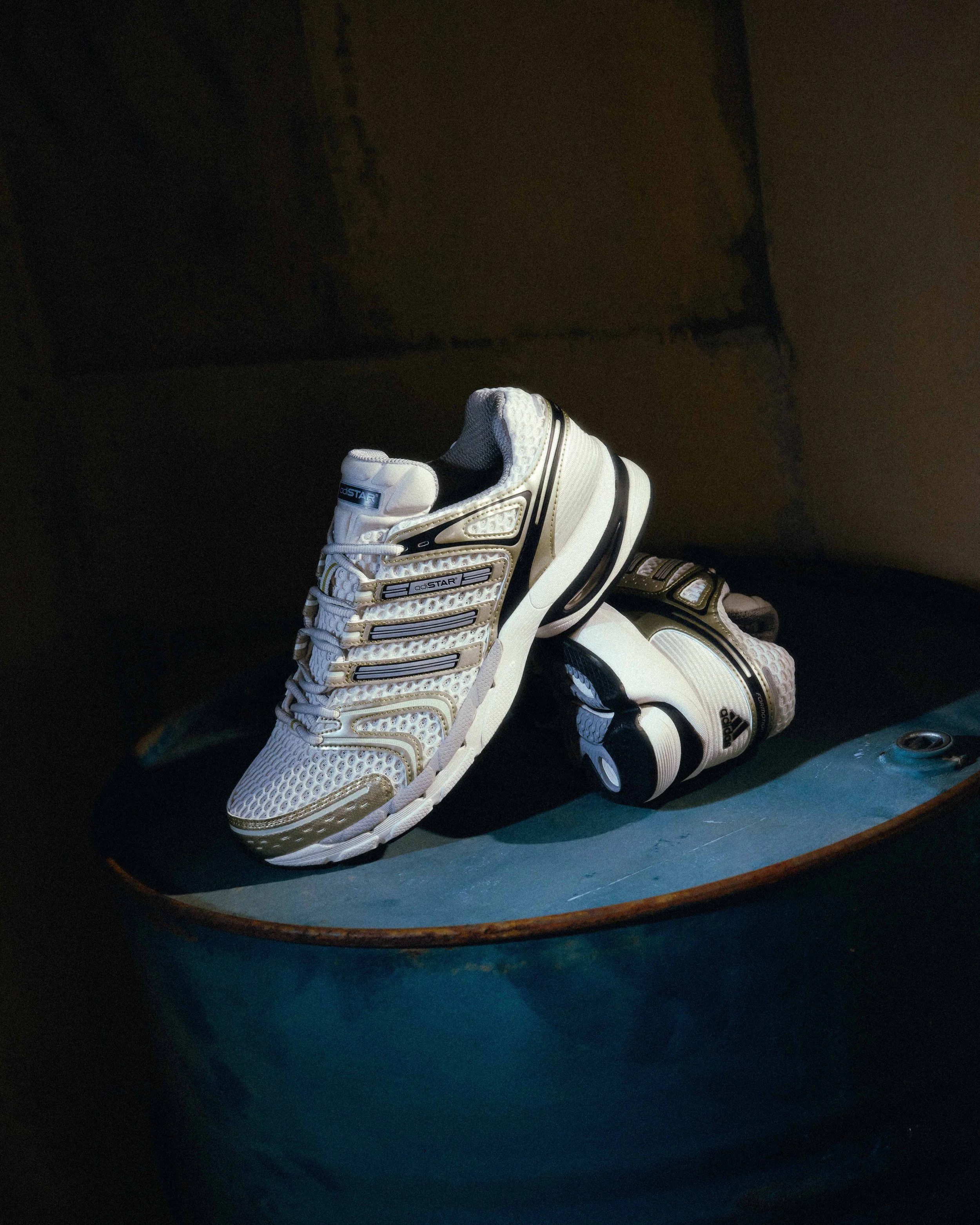 adidas ADISTAR CONTROL 5.jpg