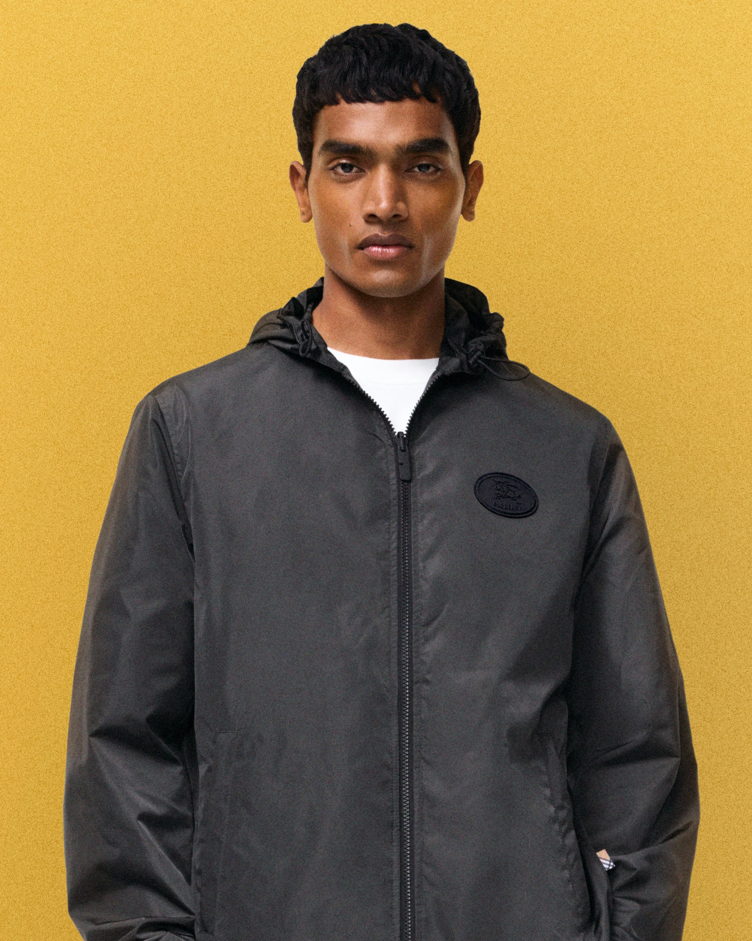 Burberry Lightweight Outerwear(29).jpg