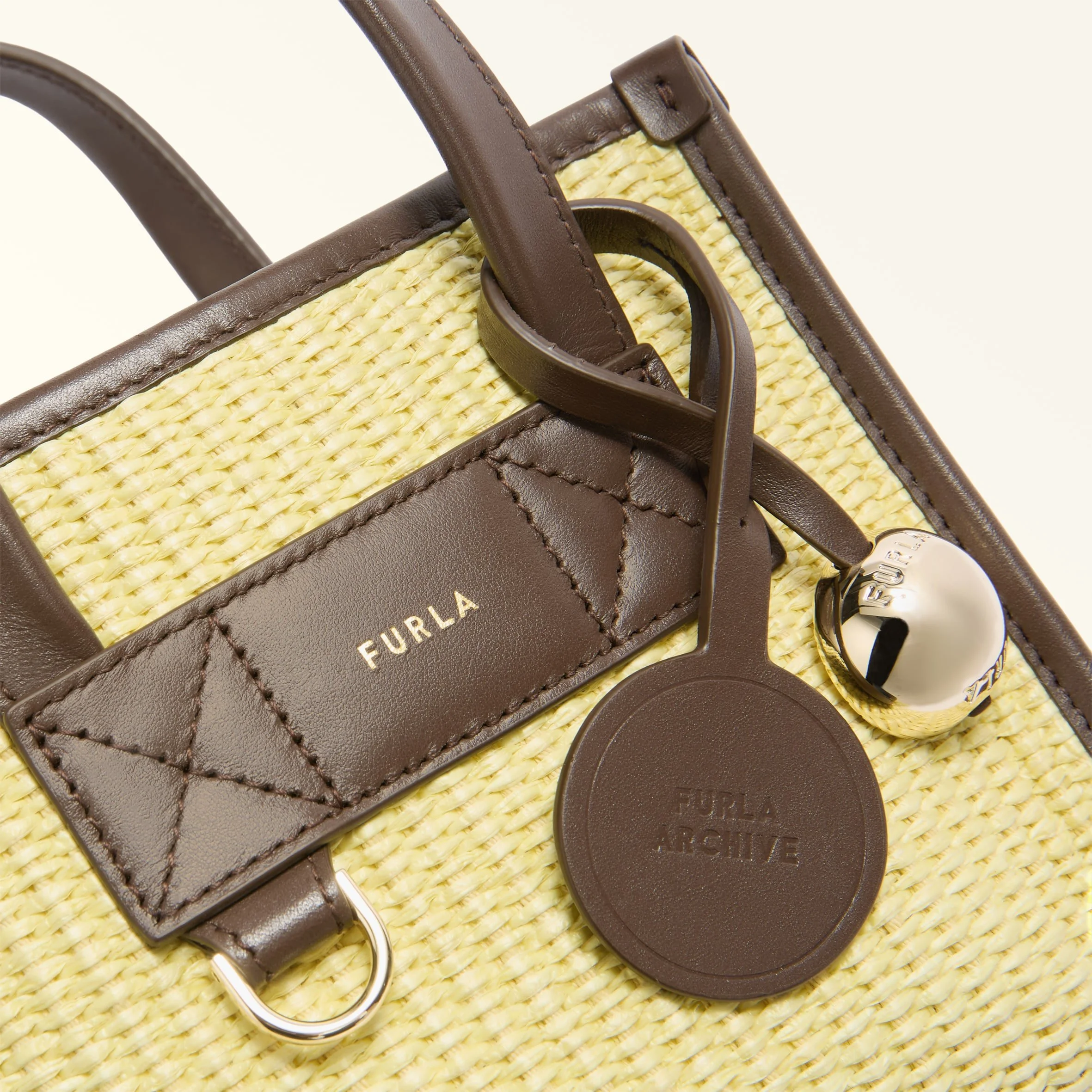 [FURLA DIVIDE IT MINI TOTE] [23,500] [21,150] 2.jpg