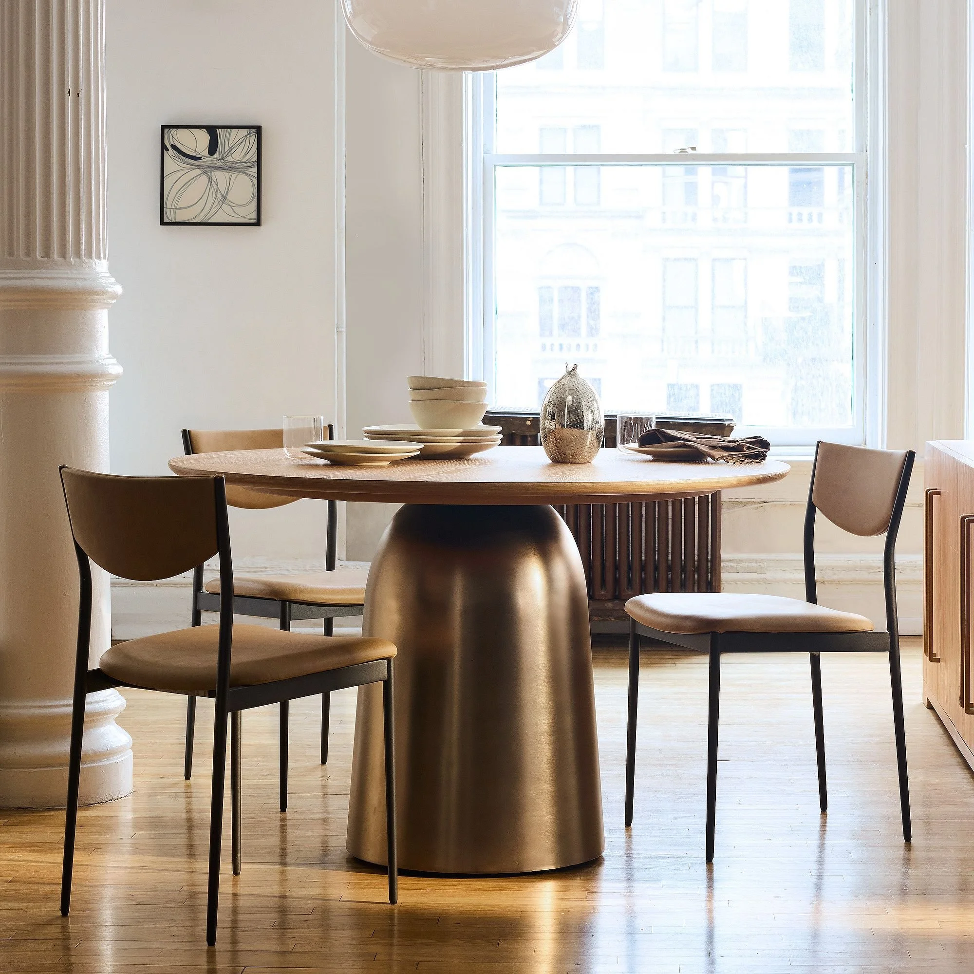 olina-round-dining-table-48-xl.jpg