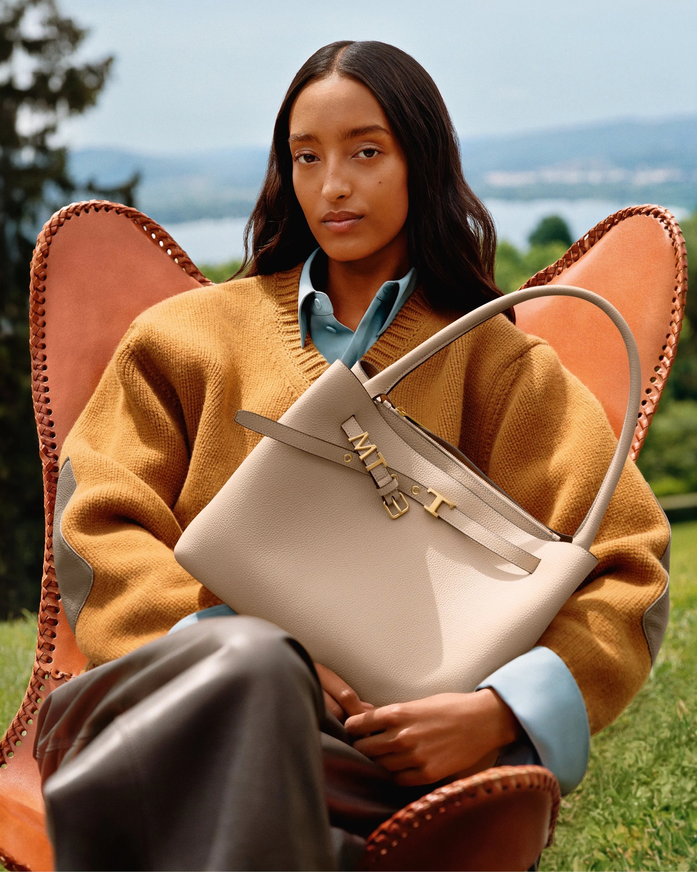 Tods FW26-27_Digital_Website_4x5 1080x1350px2 (2).jpg