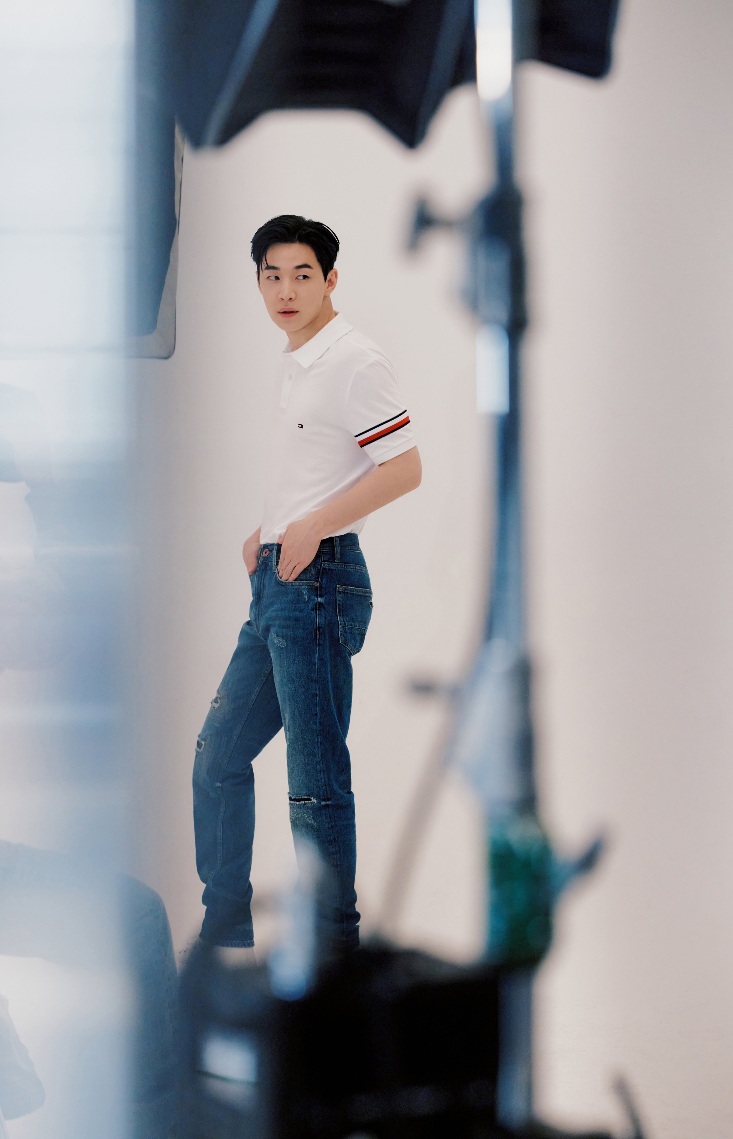 Tommy Hilfiger Partners With Chinese-Canadian Singer-Songwriter Henry Lau  For Spring 2023 Polo Collection — SSI Life