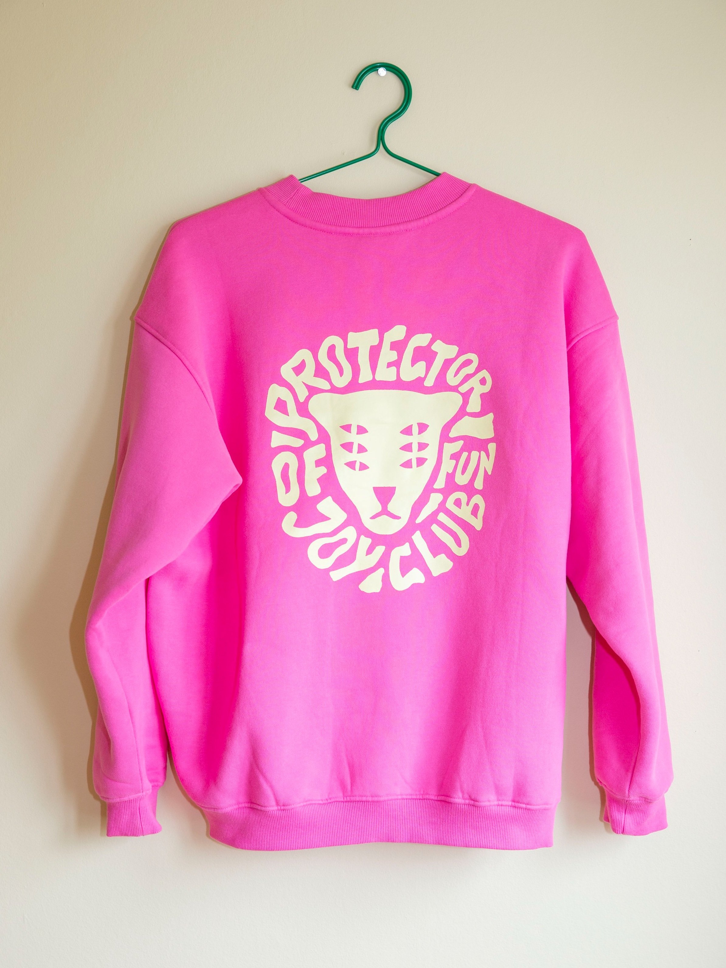 SWEATSHIRT+PROTECTOR+2025+JPG_4.jpg