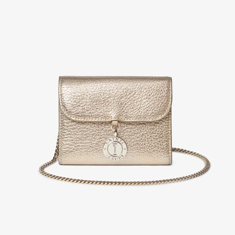 PORTEFEUILLE RENÉE GOLD 01.jpg