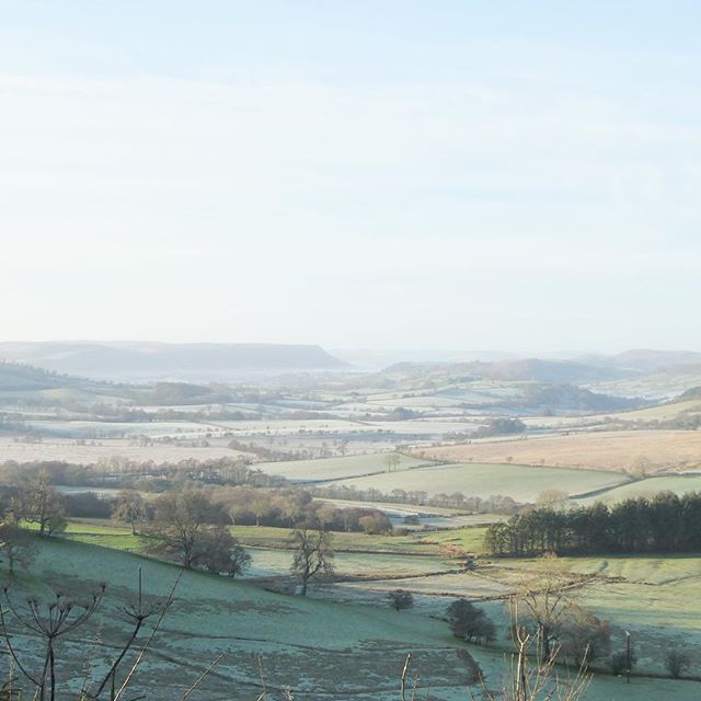 The wonderful Edw valley, looking back towards the campsite. #ThisIsRadnorshire #riveredw #wyevalley #frosty #wintersun