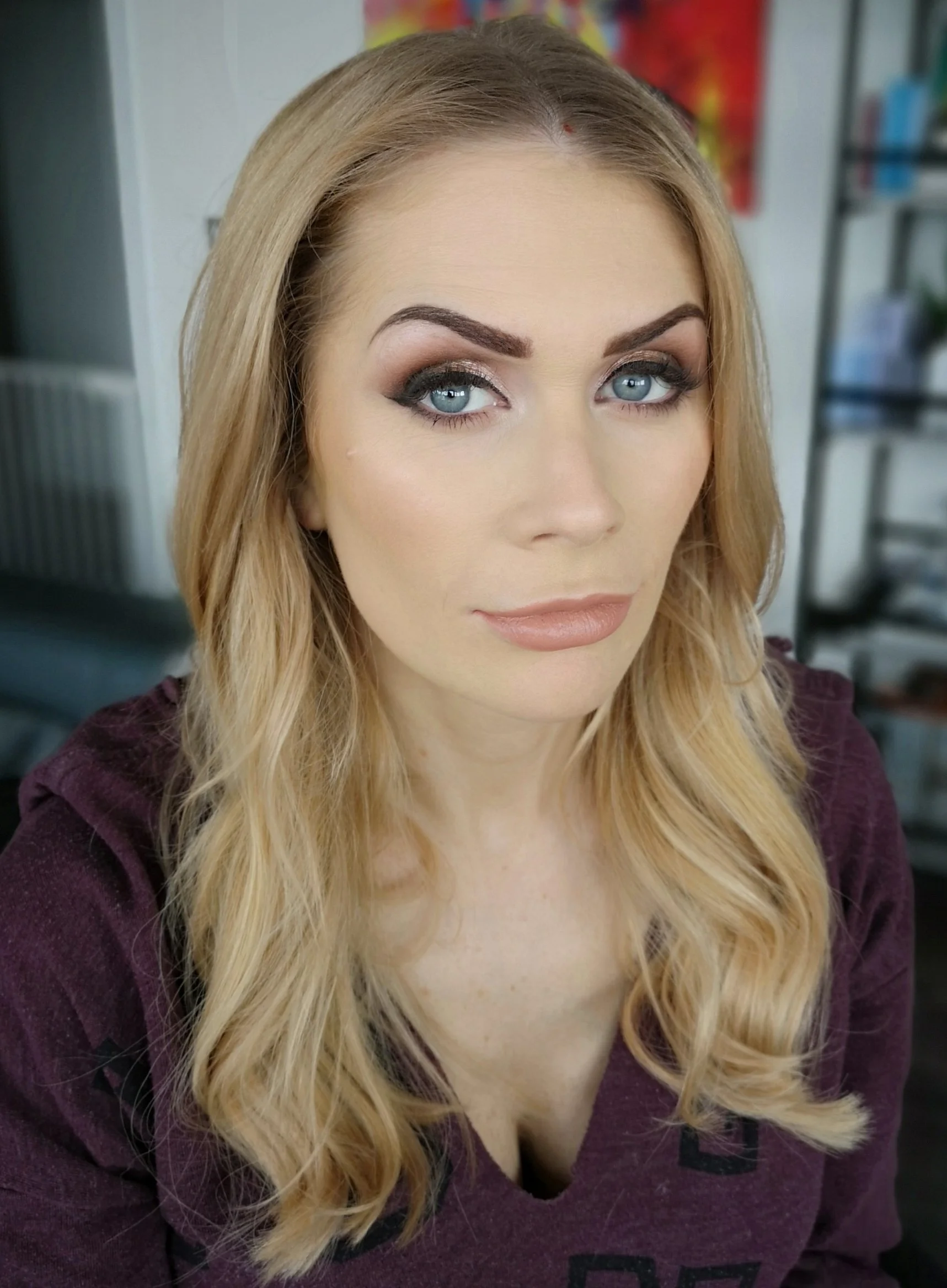 Bronze smokey eyes