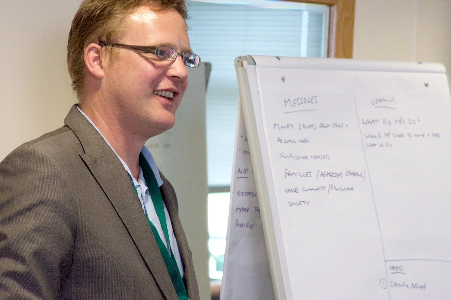 Steve-Morley-photo-giving-management-consultancy-presentation.jpg