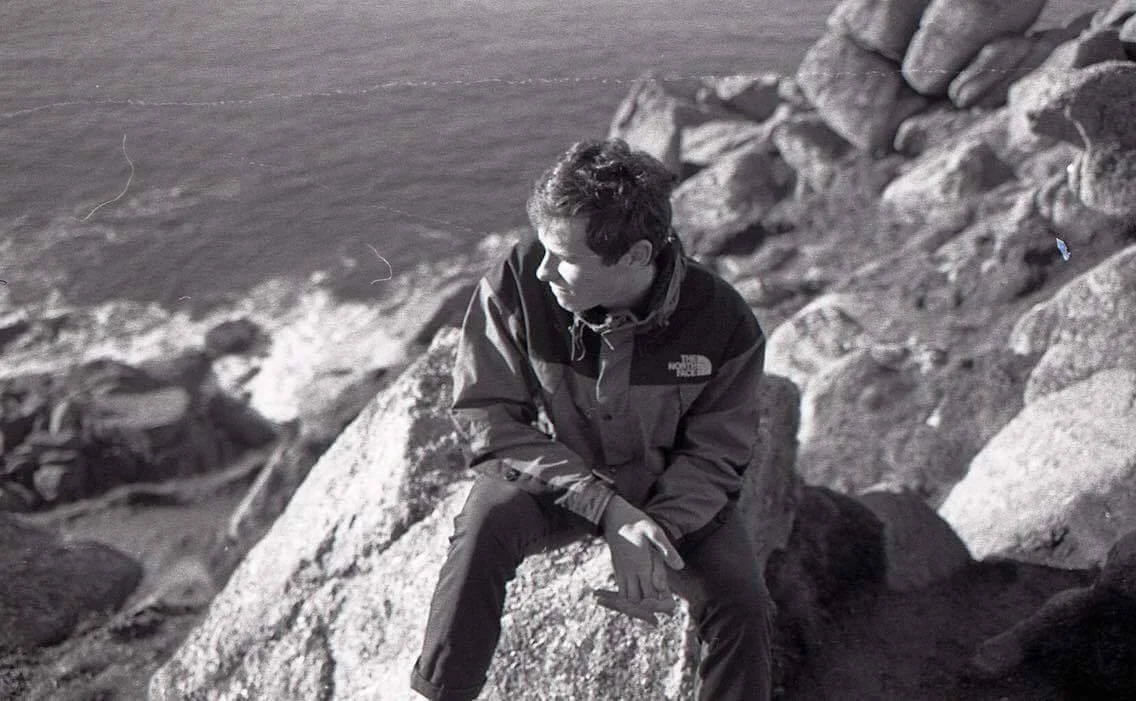 adrian_howell_profile.jpg