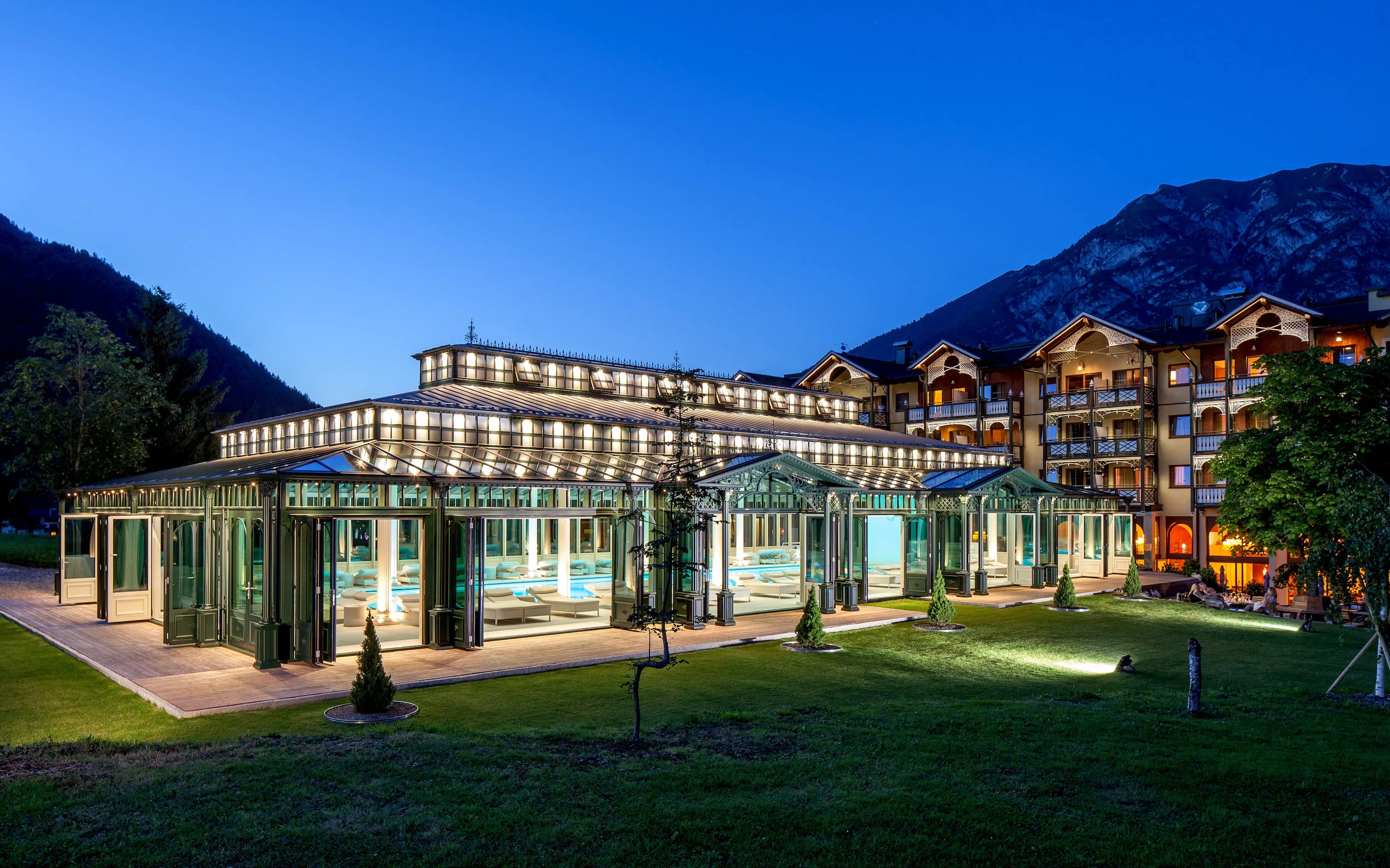   TIROL  