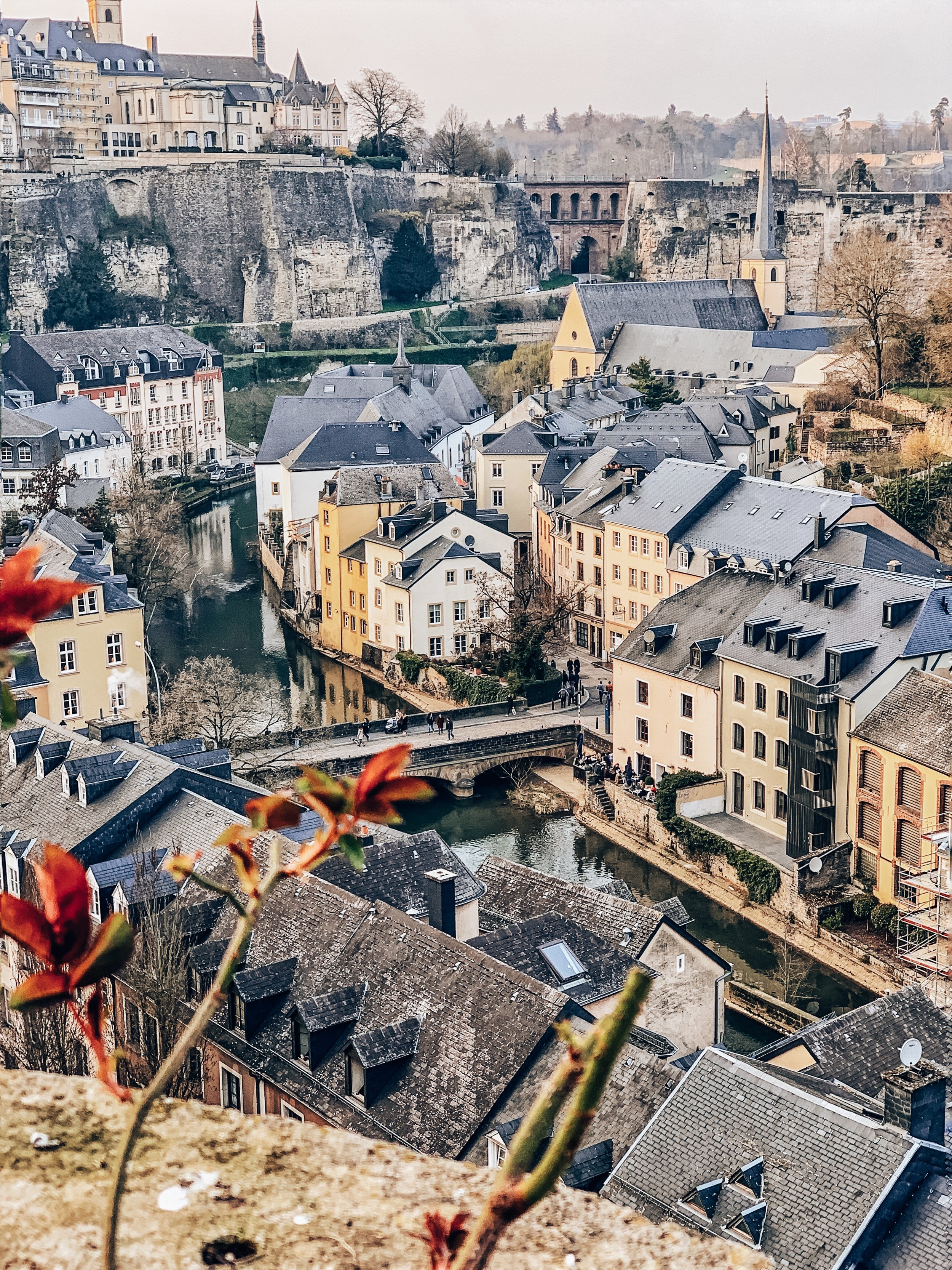 Let me take you for a tour around the city - Luxembourg 