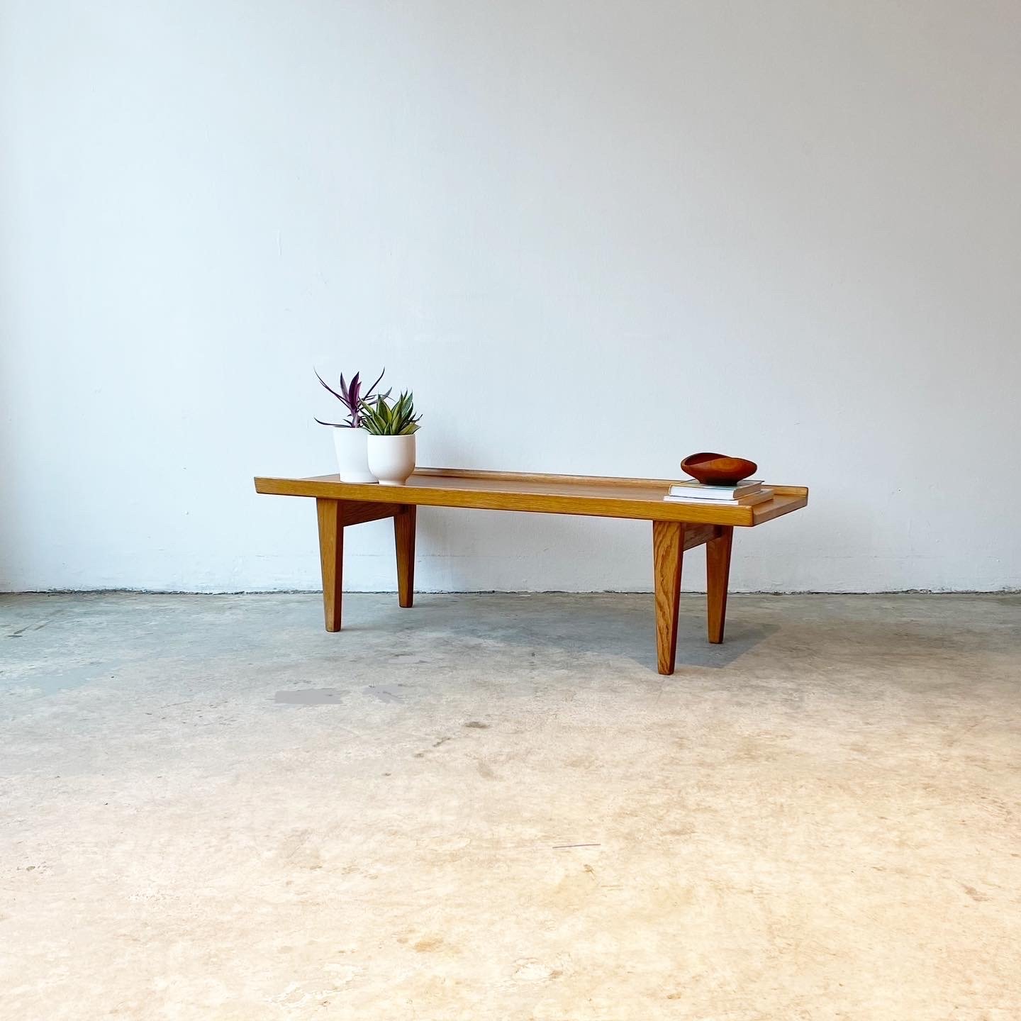Swedish Low Bench in Oak