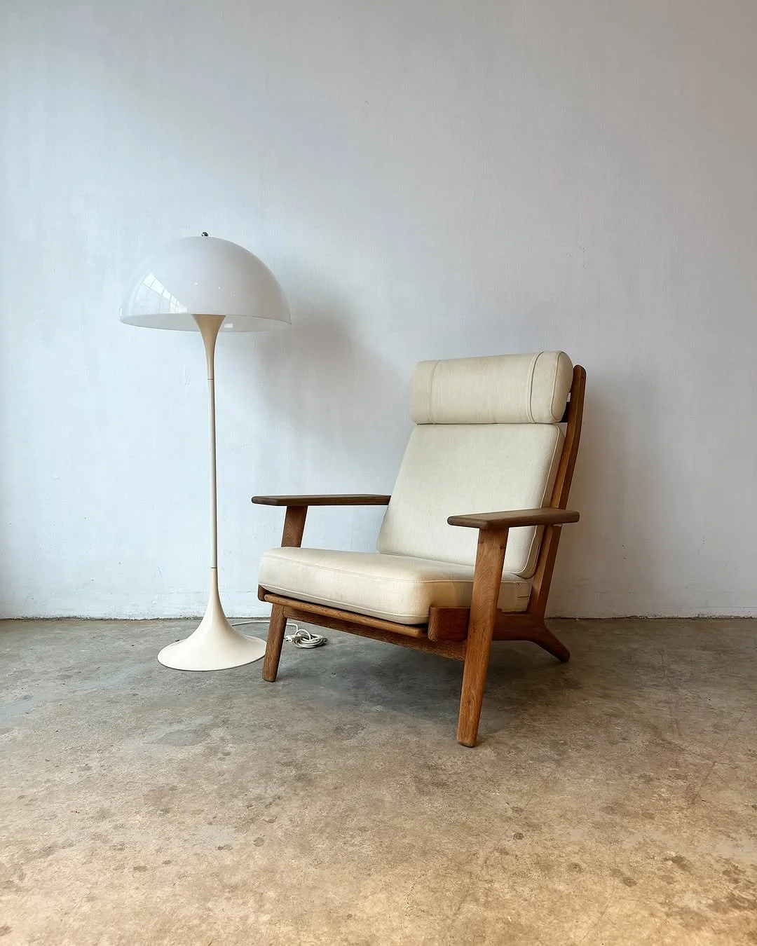 Hans J Wegner GE-290A Easy Chair Highback