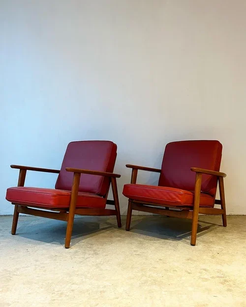 SOLD - Hans J. Wegner GE-233 Easy Chair