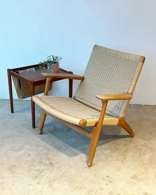 SOLD - Hans J Wegner CH25 Easy Chair