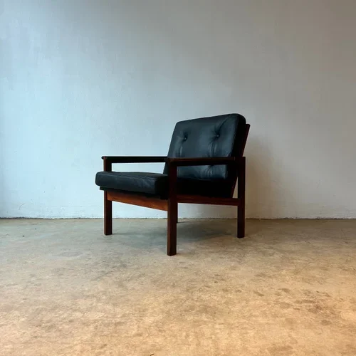 SOLD - Illum Wikkelsø Capella Easy Chair