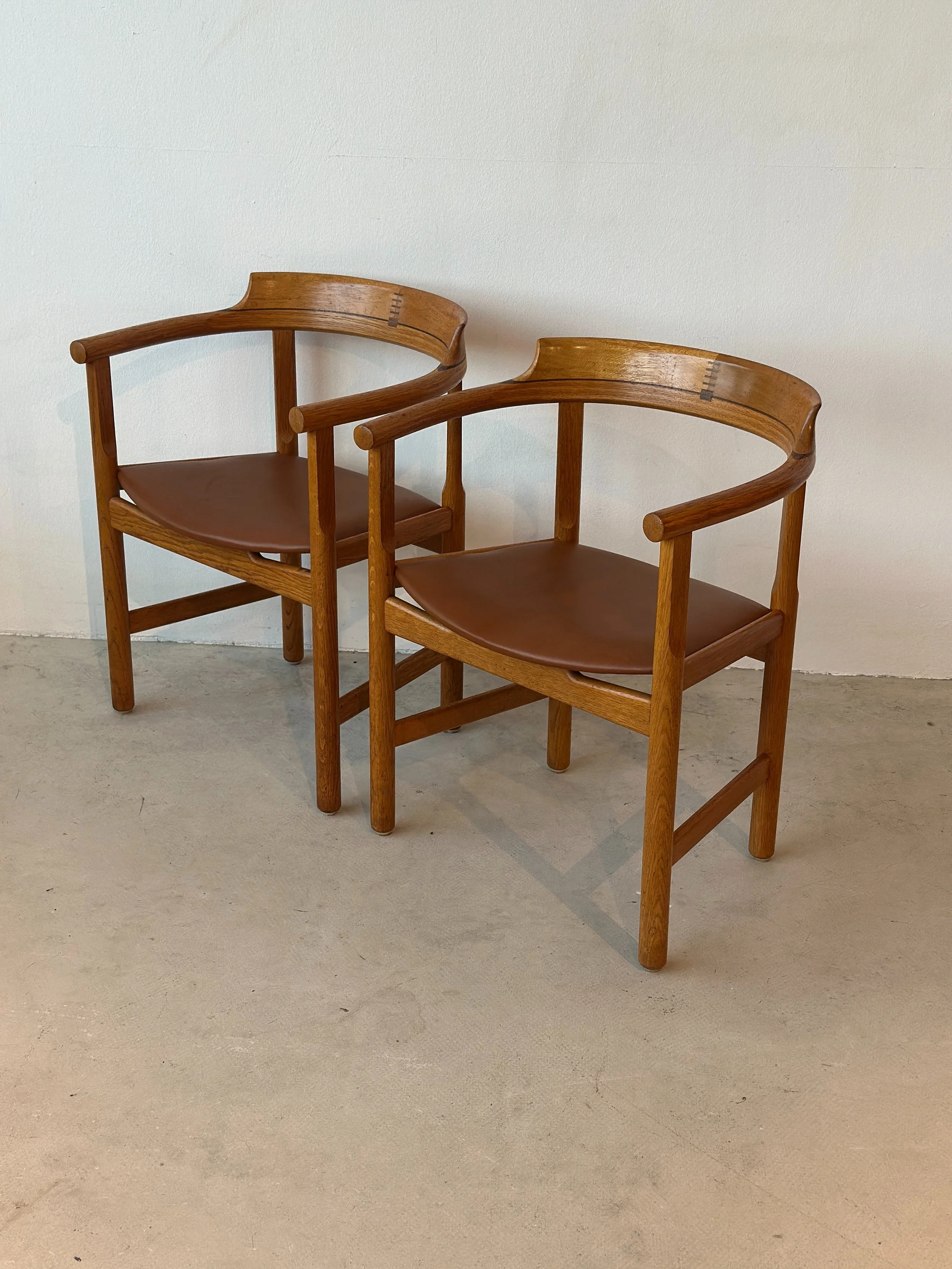 Hans J. Wegner PP52 Captain’s Chair