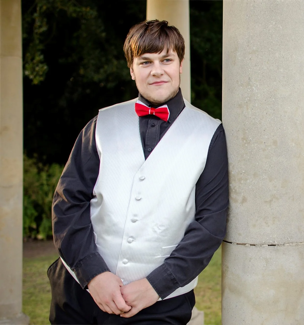 A moody crooner!Photo by Moonstone Photographic