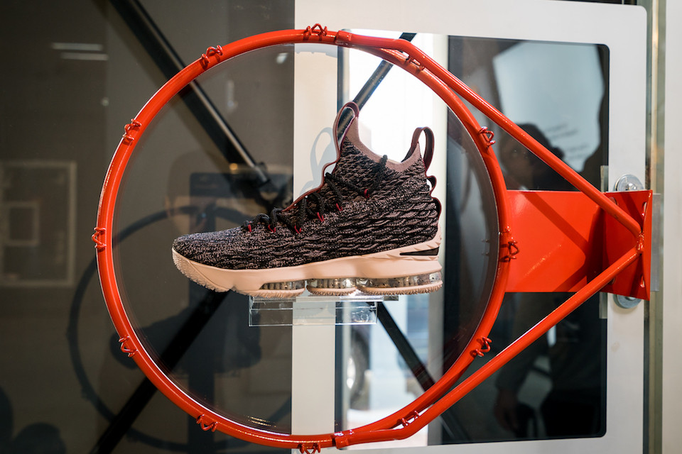 lebron 15 ashes red