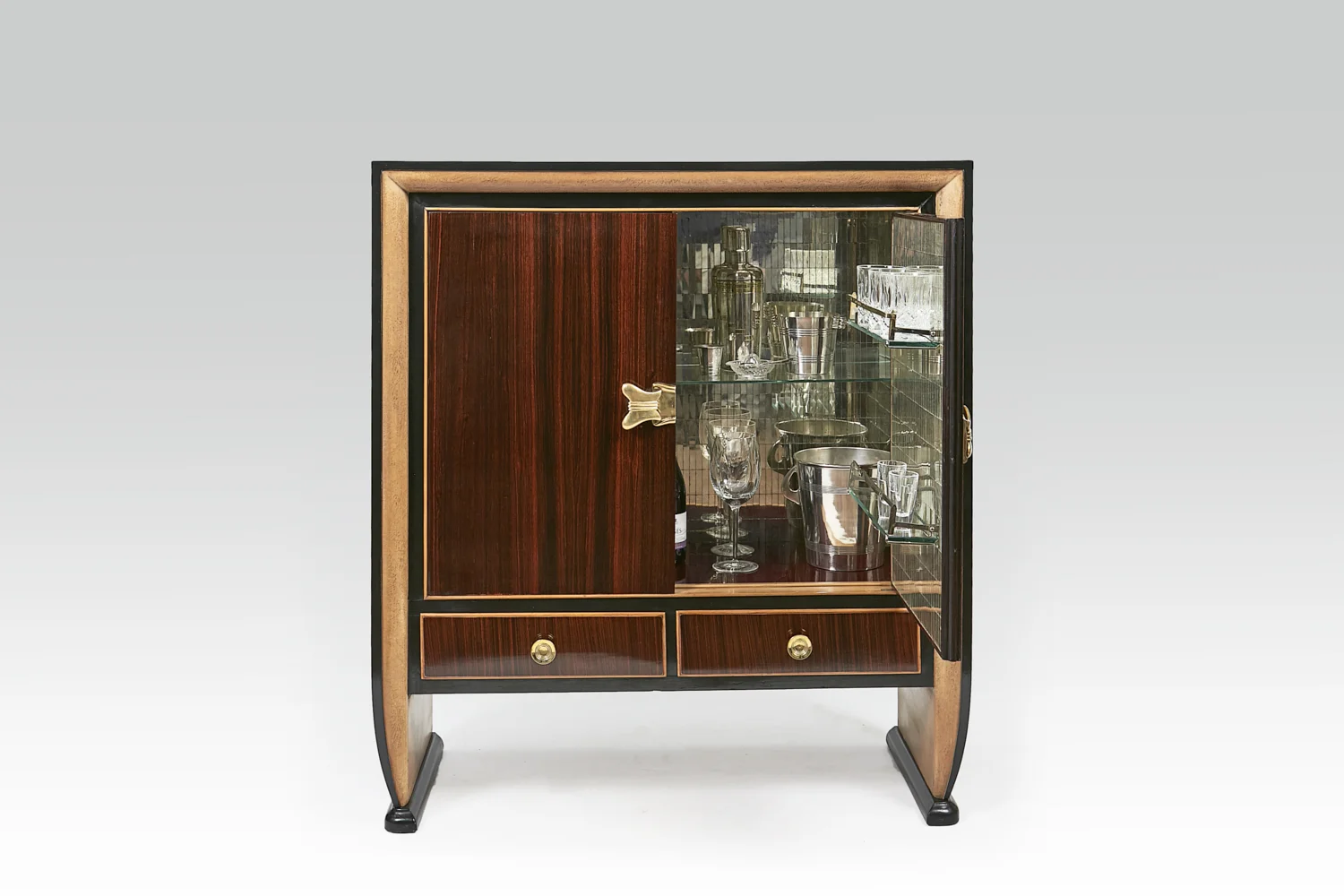 MM-Bar-1217.jpg