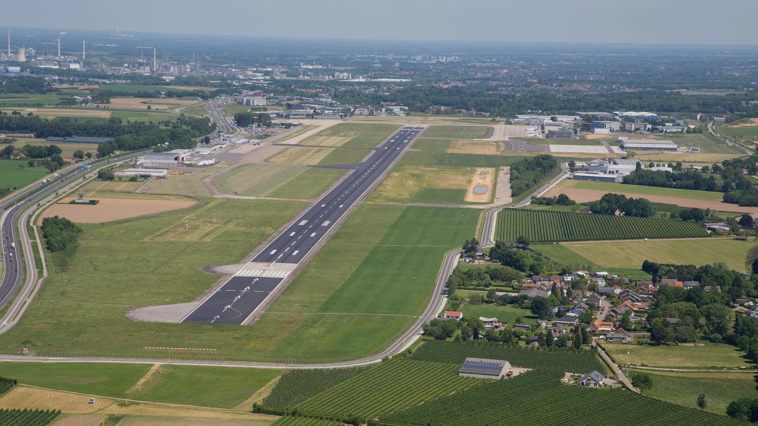 maastrichtaachenairport2-2017.jpg