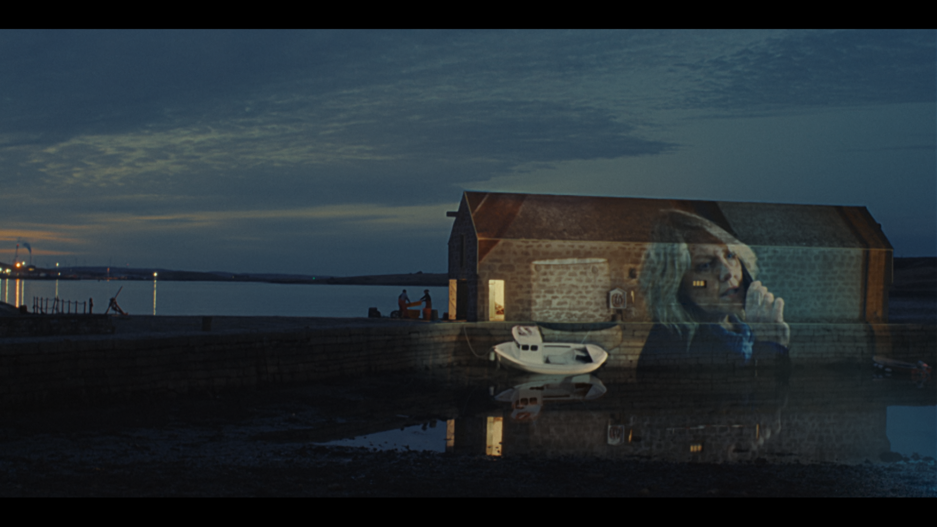 BBC_BRAND_MADE_OF_120_MASTER - Press.mov.10_00_45_12.Still013 2.PNG