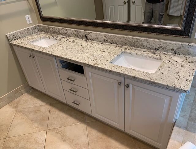 Updated this Master Bath double vanity with the stunning, &ldquo;Golden Queen&rdquo; granite complete with two under mount porcelain sinks earlier this week for this gorgeous home.
Custom Creations LLC.
#GotGranite??
www.CustomCreationsRVA.com
#grani