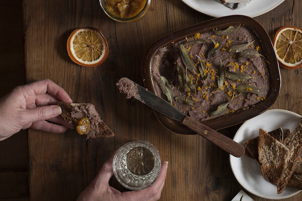 Chicken Liver Pate With Caramelised Onions