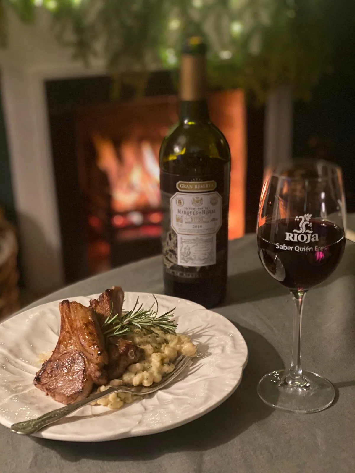 Garlic Lamb Cutlets With Crushed Rosemary Cannellini Beans