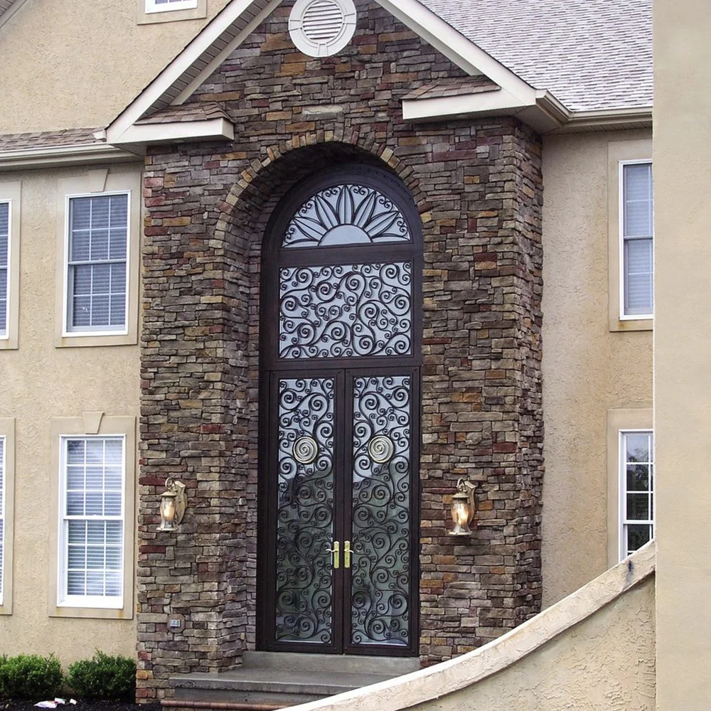 02_doorsb.jpg