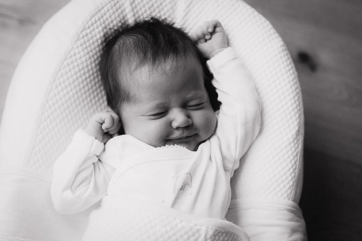 Ines-Aramburo-photographe-nouveau-ne-paris-newborn-photographer5.jpg