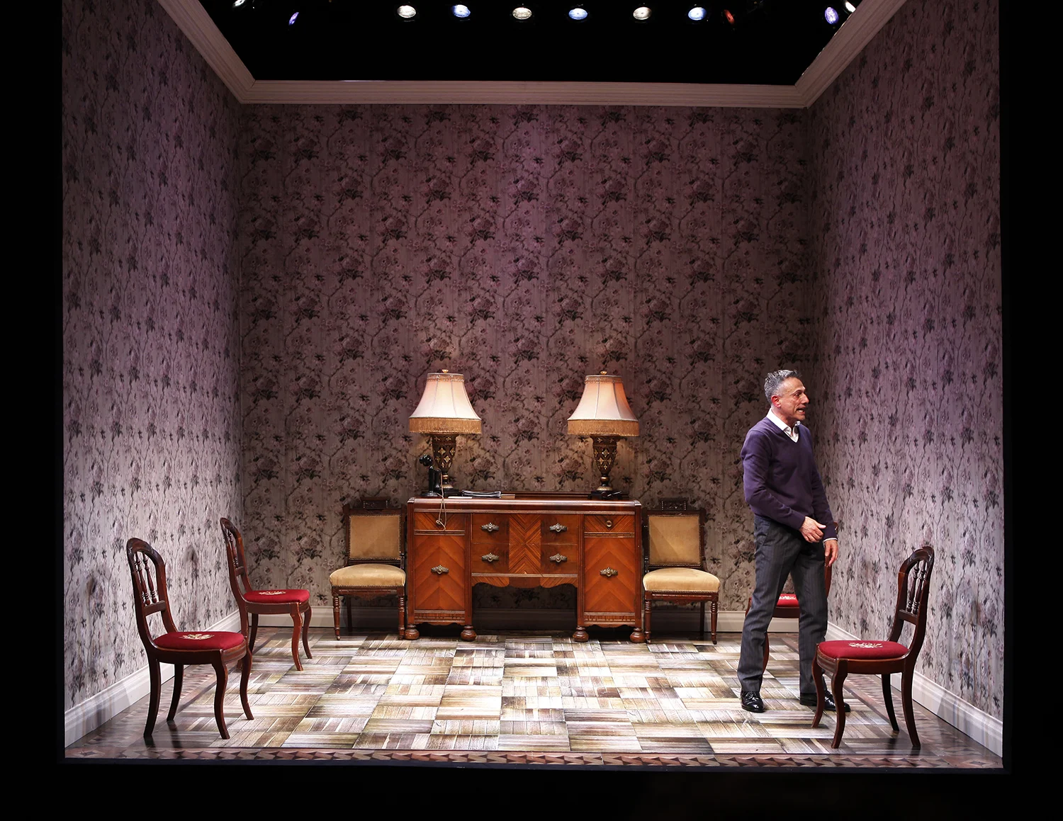 the patsy | set & costume design