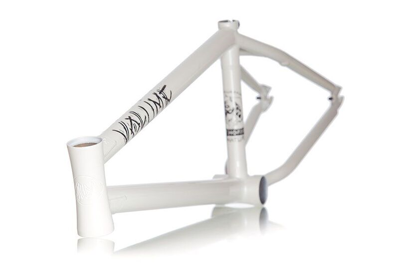 Volume War Horse V2 Frame Pearl White