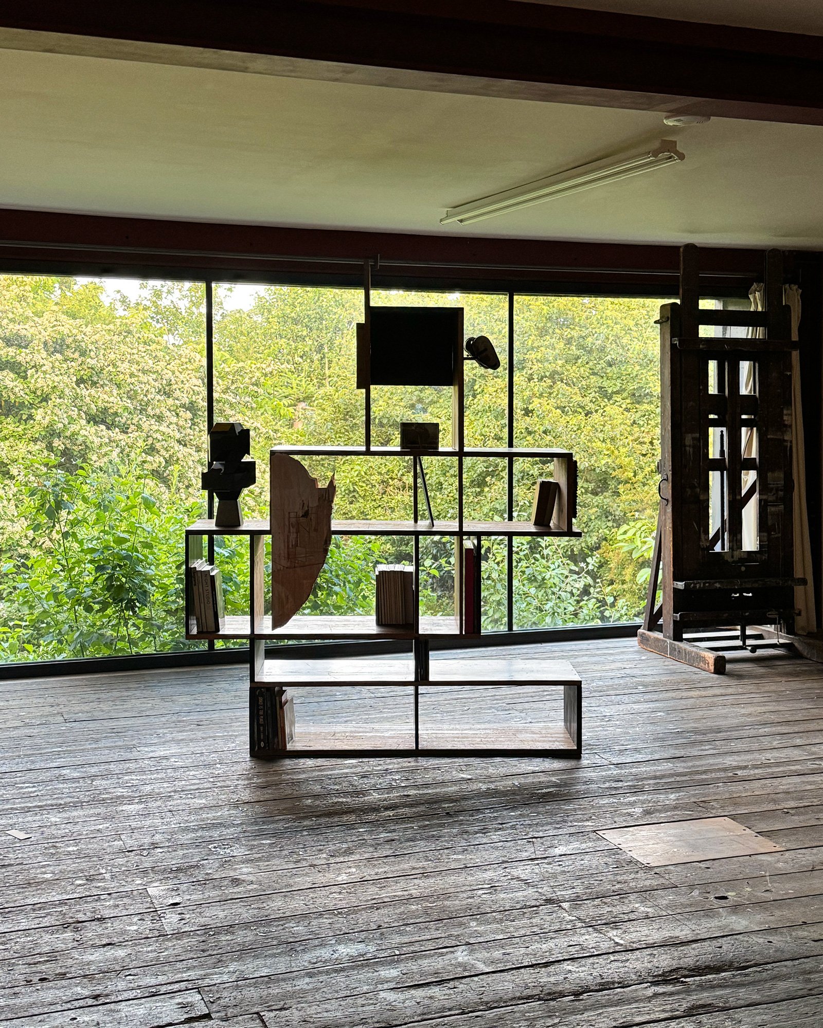Silhouette-shelving-1.jpg