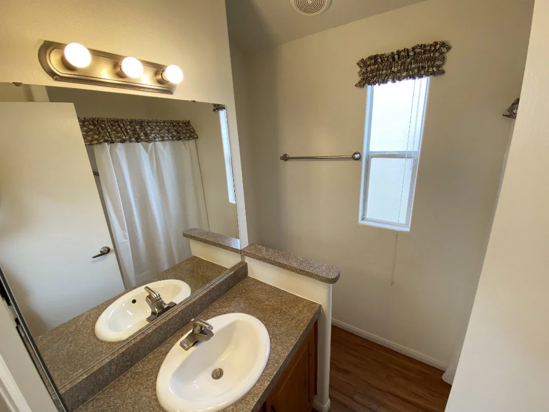 home-401-interior-5.jpg