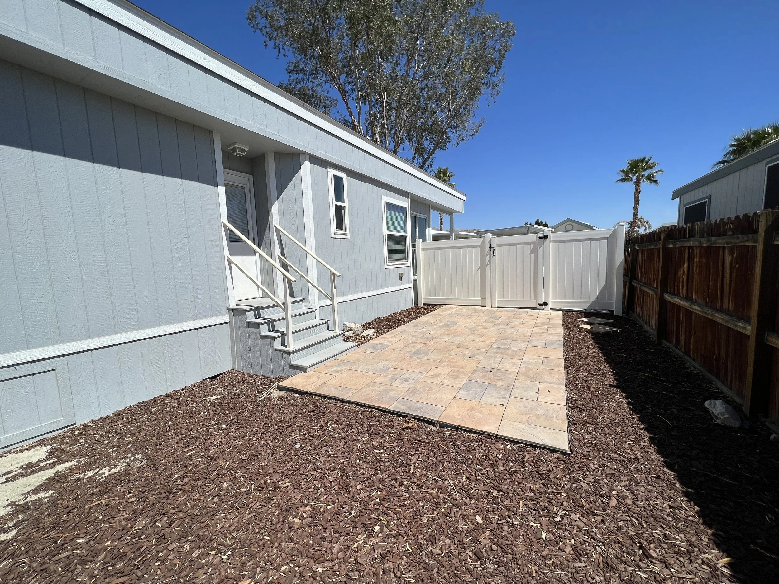 5-home-exterior-5.JPG