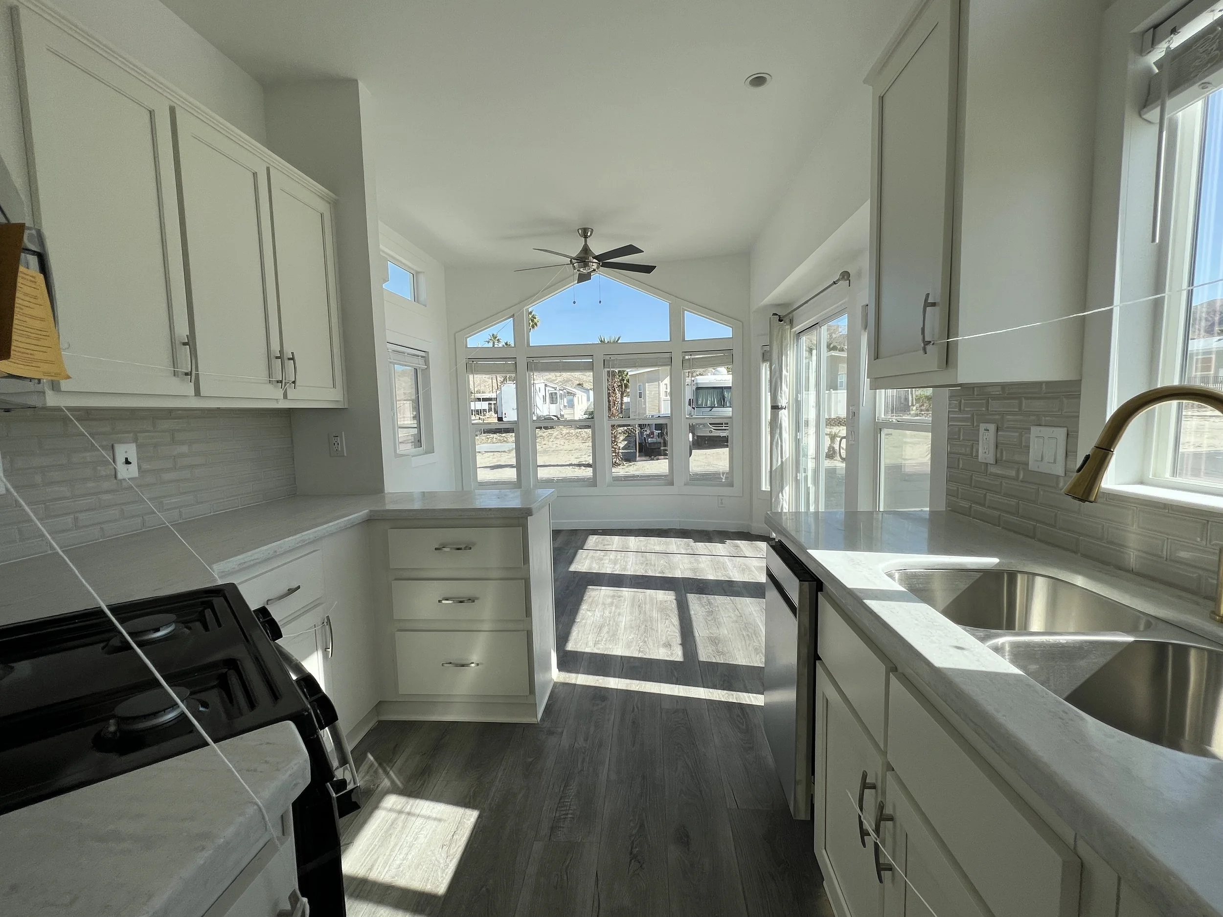 CS #207 Living Room(1).JPG