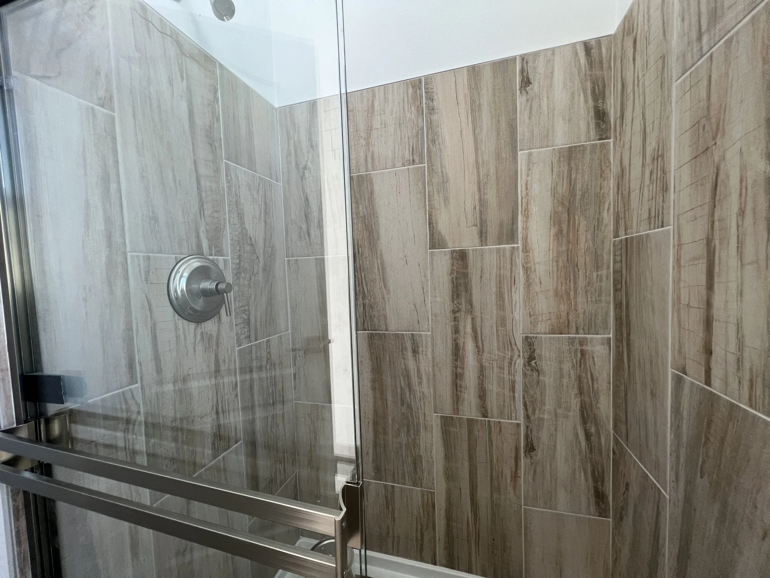 CS #207 Shower.JPG