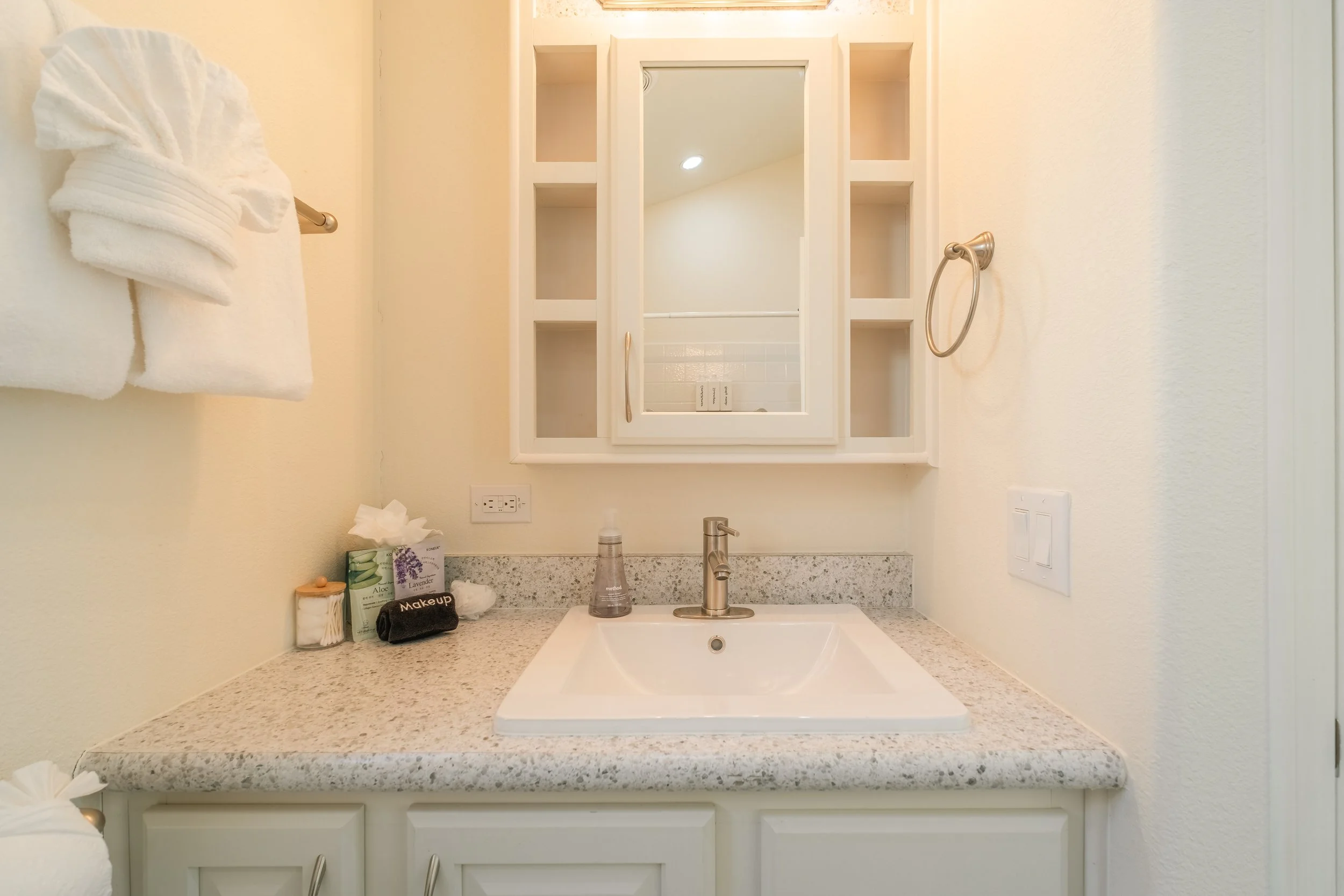 CS 449 Interior (3).jpg